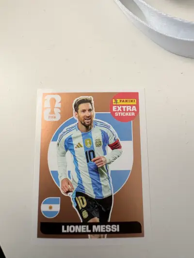 Extra Sticker Lionel Messi Bronce - miniatura 2