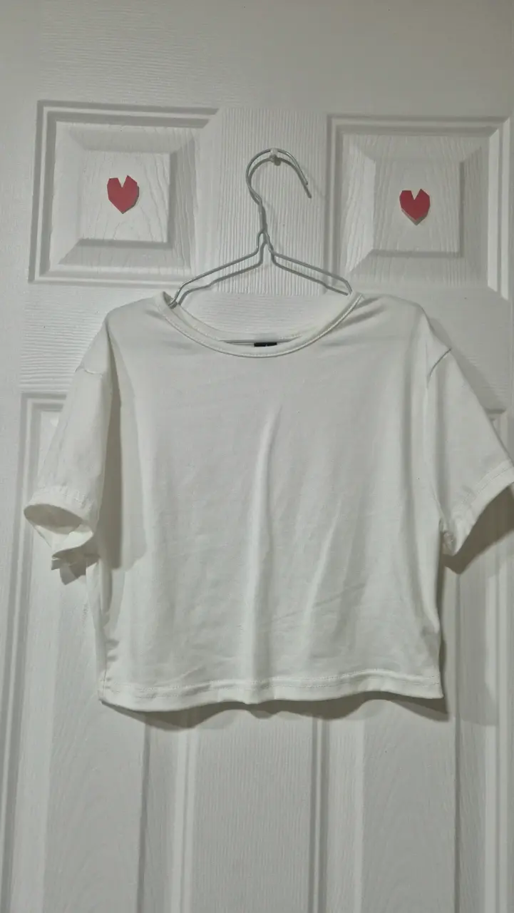 Polera blanca clásica - 1