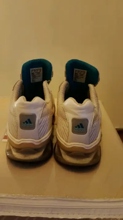 Zapatillas Adidas Boost Blancas - miniatura 2