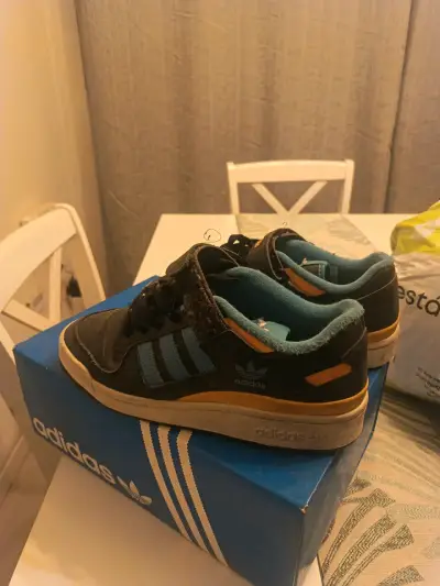 Zapatillas Adidas Forum - miniatura 1