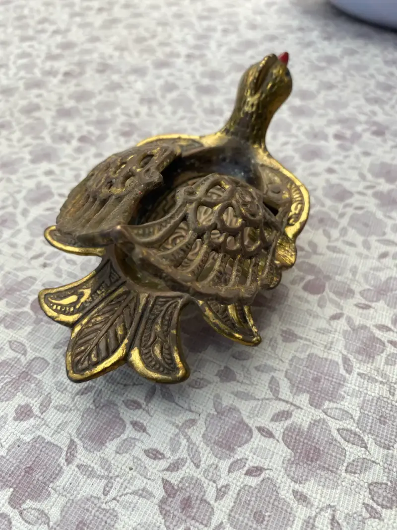 Antiguo cenicero bronce forma de ave - 2