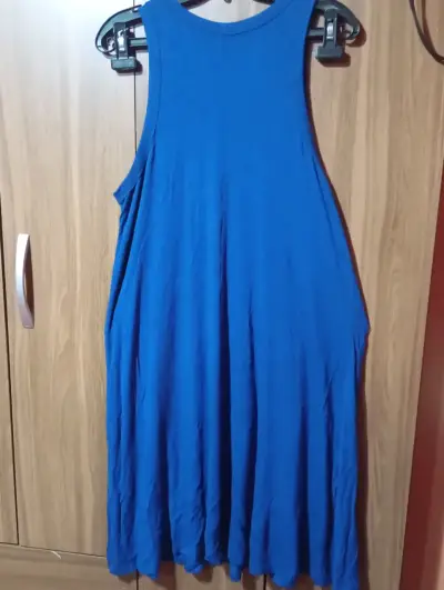 Vestido azul sin mangas - miniatura 2