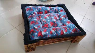 Cama para mascota de madera - miniatura 5