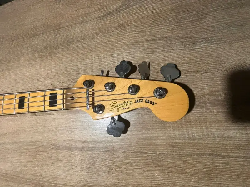 Bajo eléctrico madera natural - 2