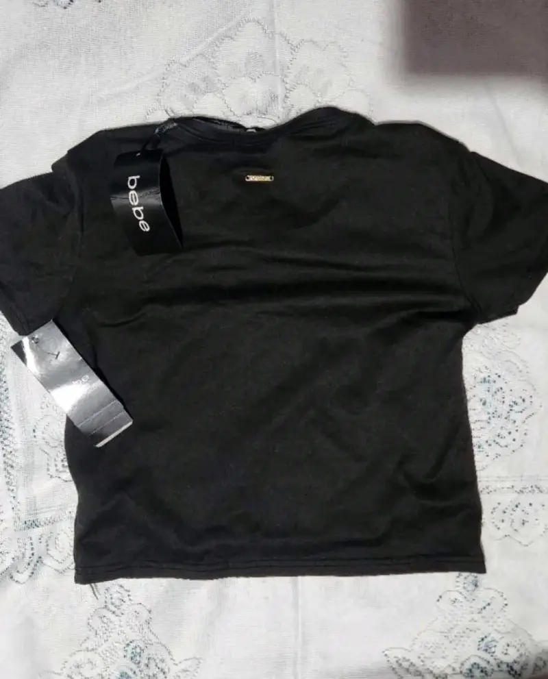 Polera crop negra Bebe Chic - 3