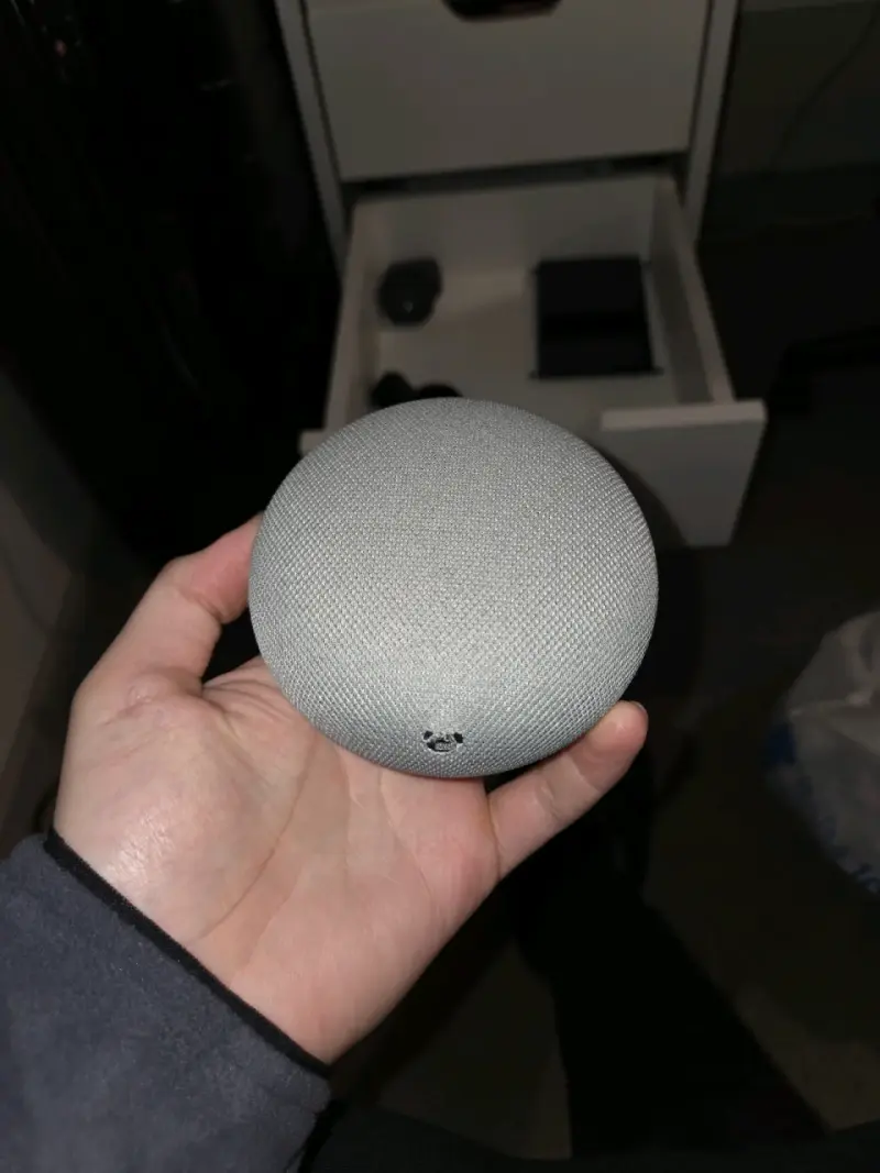 Google Home Mini - 1