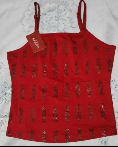Crop rojo Guess nuevo original - miniatura 4