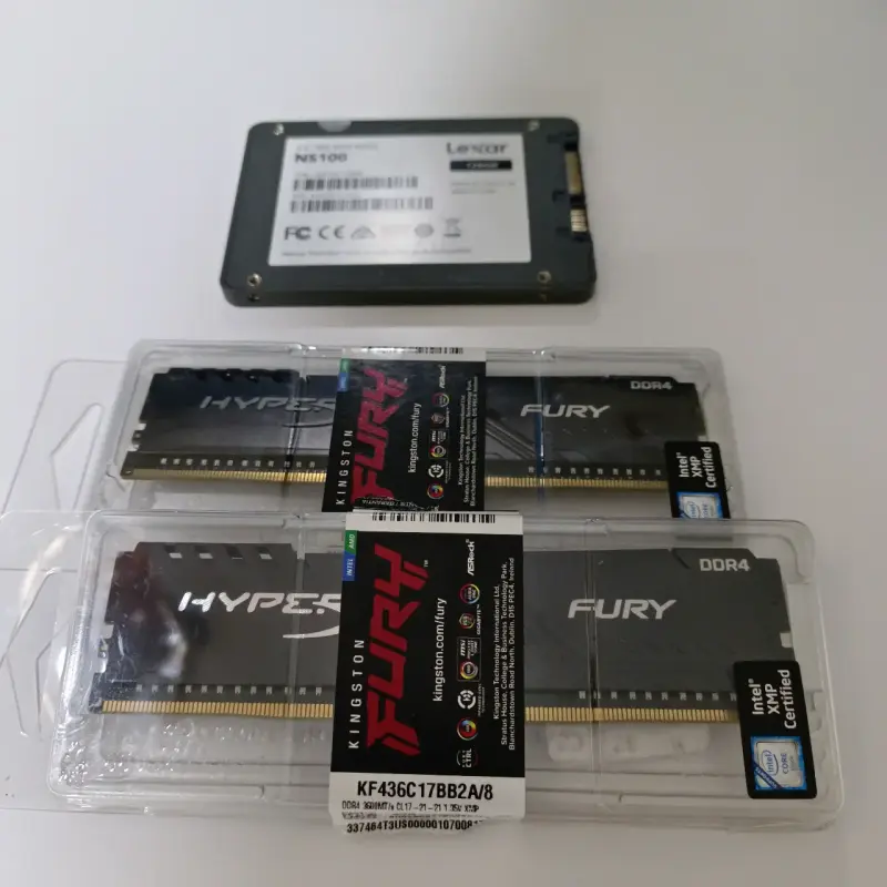 Memoria DDR4 HyperX y SSD Lexar - 1