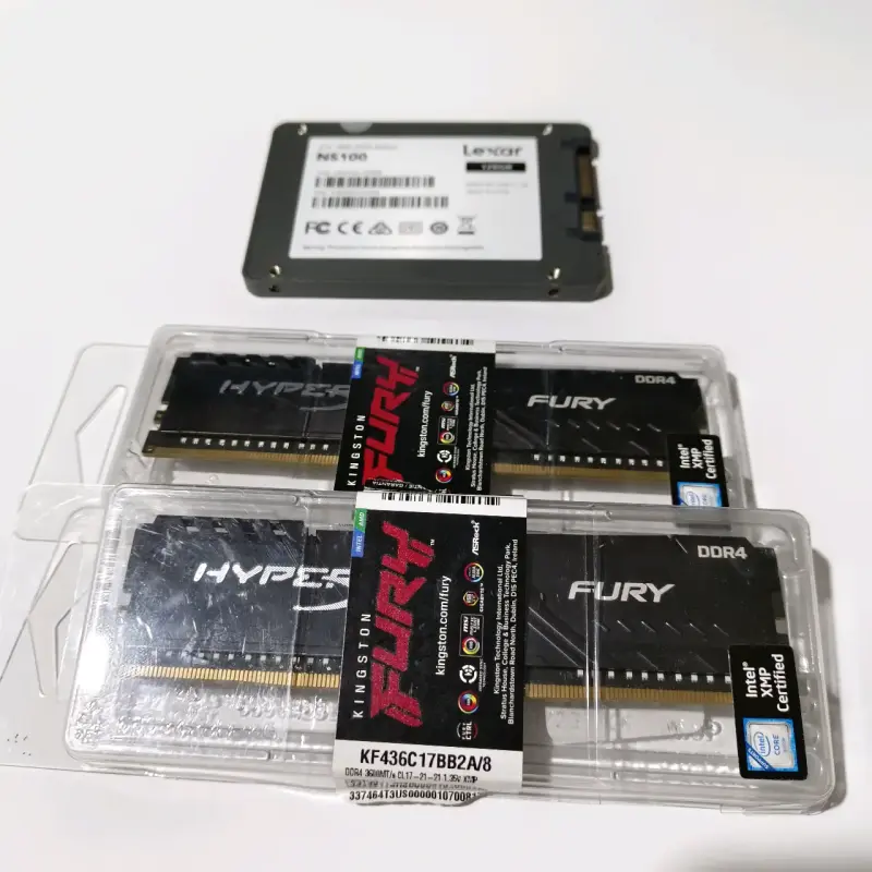 Memoria DDR4 HyperX y SSD Lexar - 2