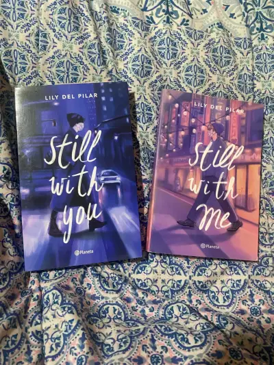 Pack de libros “ Still With You” y “Still With Me” - miniatura 1