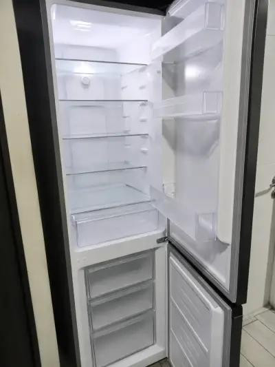 Refrigerador FDV - miniatura 1