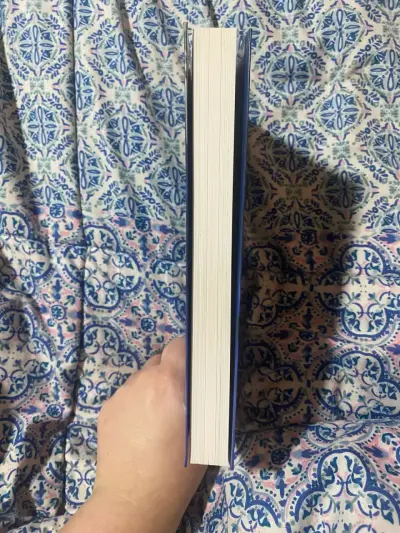 Libro 'Still With You' de Lily del Pilar - miniatura 4
