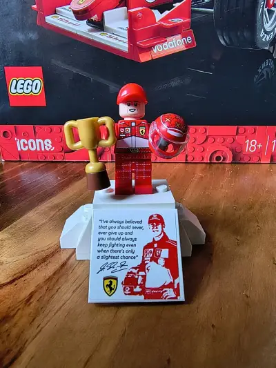 LEGO Ferrari F2004 - miniatura 2