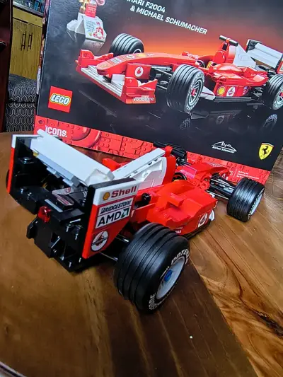 LEGO Ferrari F2004 - miniatura 4