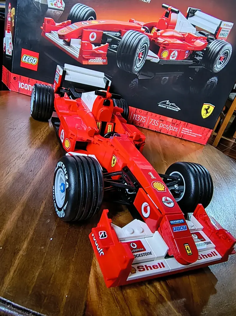 LEGO Ferrari F2004 - 6