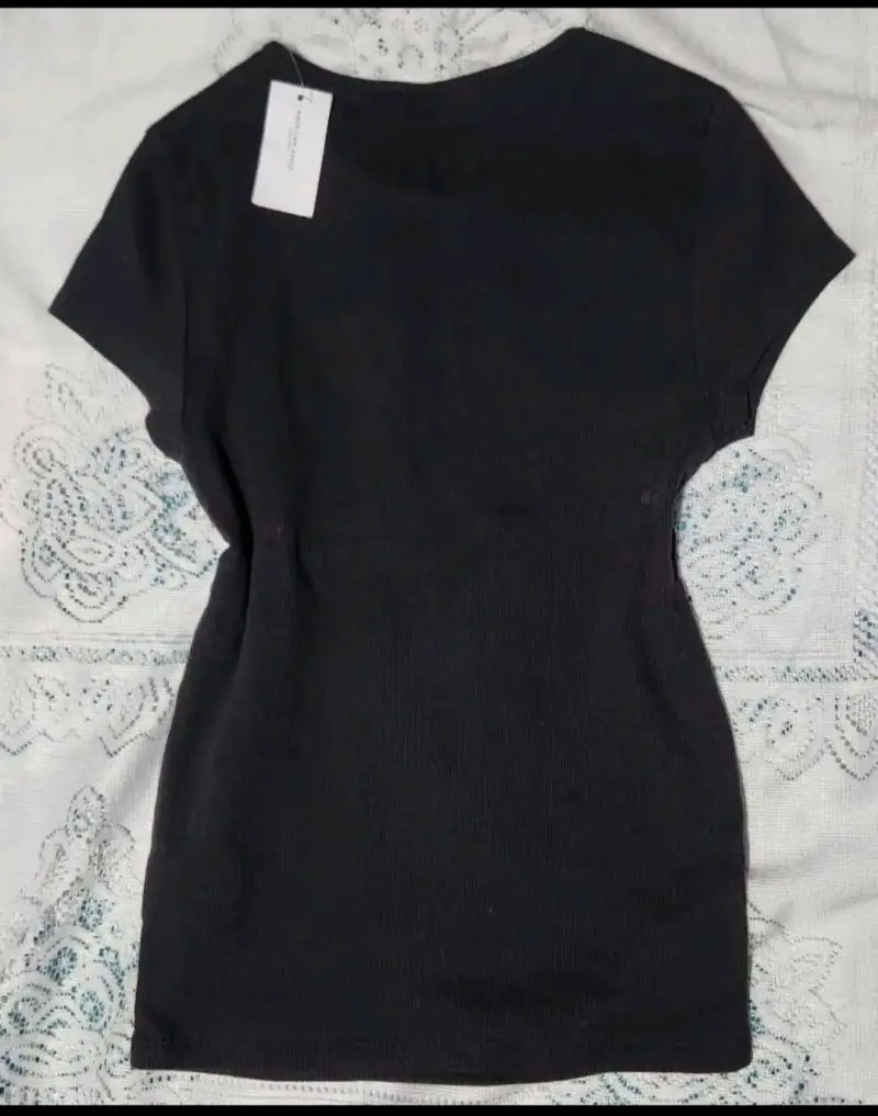 Polera negra American Eagle 77 - 3