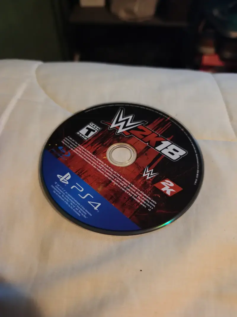 Disco de juego WWE 2K18 PS4 - 1