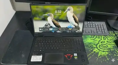 Notebook HP Omen 15”, 32GBB RAM GPU 2070Super - miniatura 1