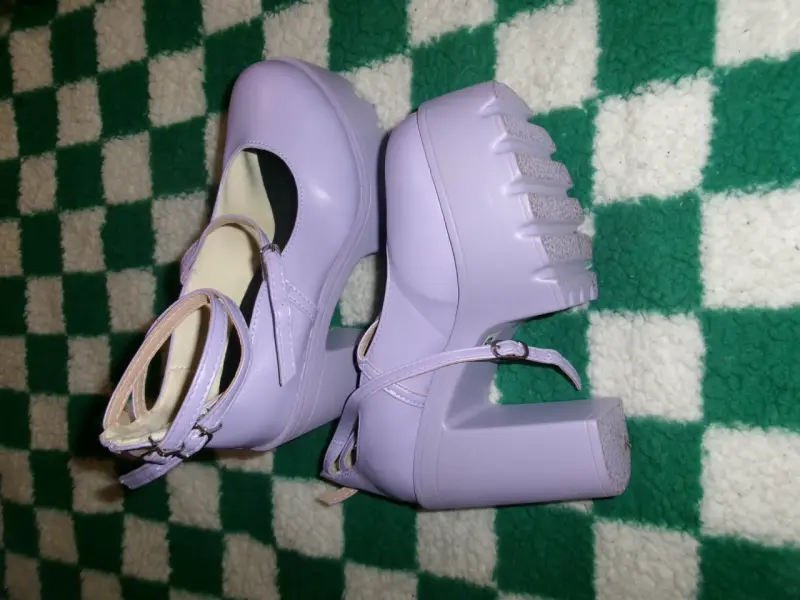 Zapatos plataforma lilas