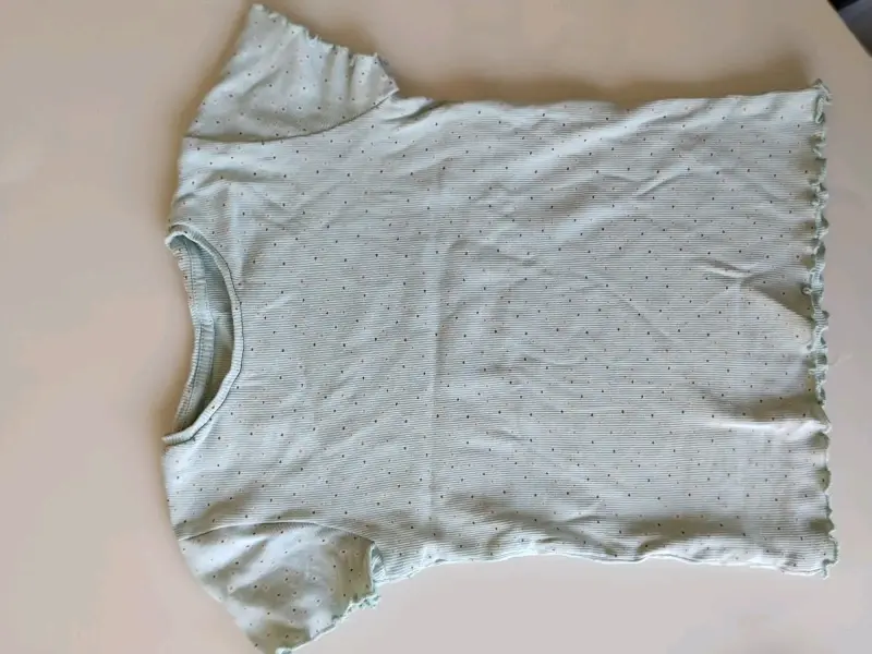 Polera infantil estampada H&M y otras marcas - 6