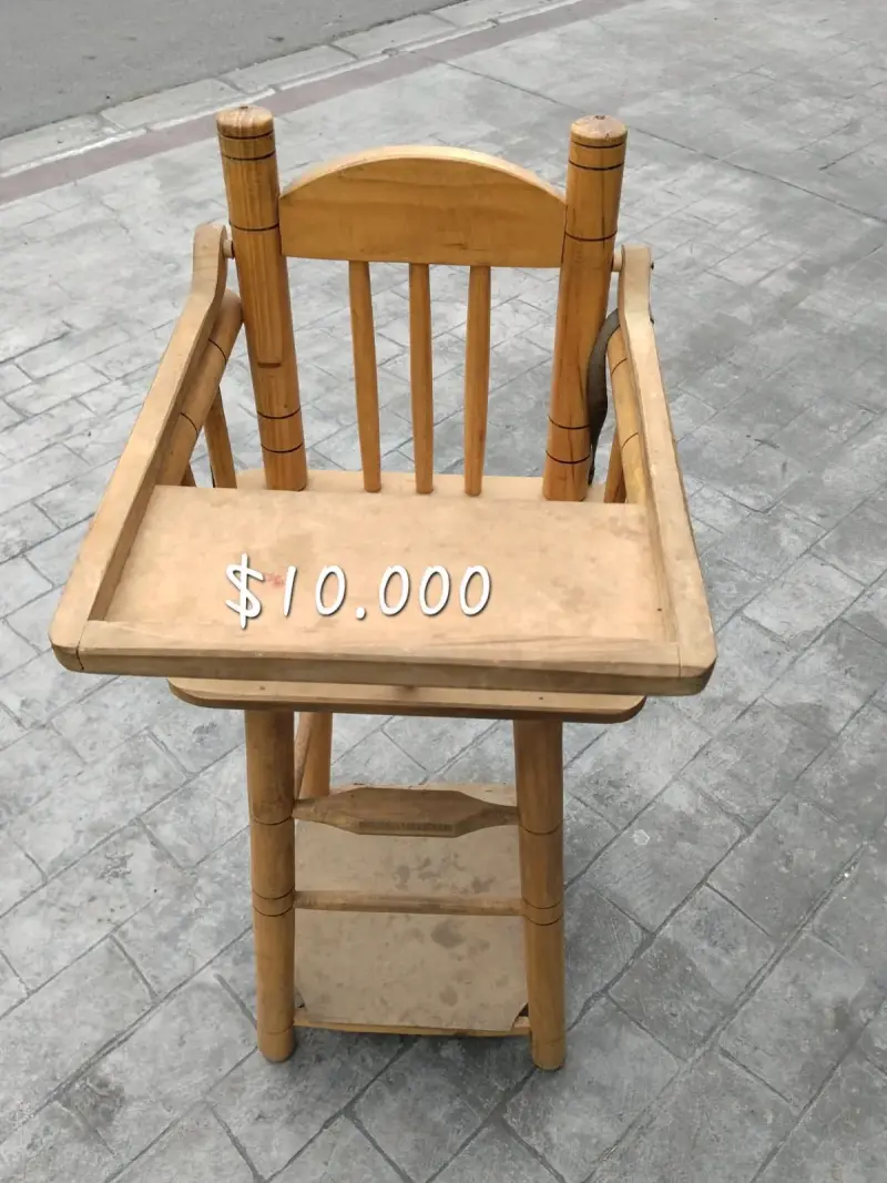 Silla para bebé de madera