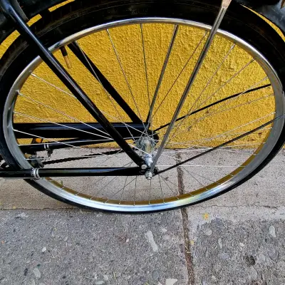 Bicicleta Raleig vintage negra invreible estado - miniatura 4
