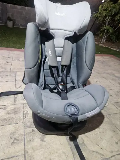 Silla de auto Infanti gris - miniatura 1