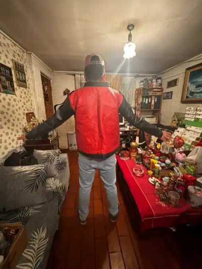 Chaqueta roja Marty Mcfly - miniatura 4