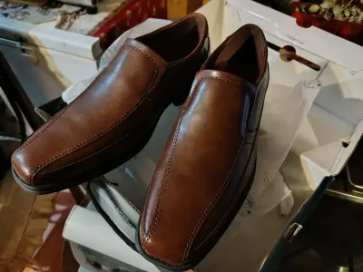 Zapatos formales marrones hombre - miniatura 3