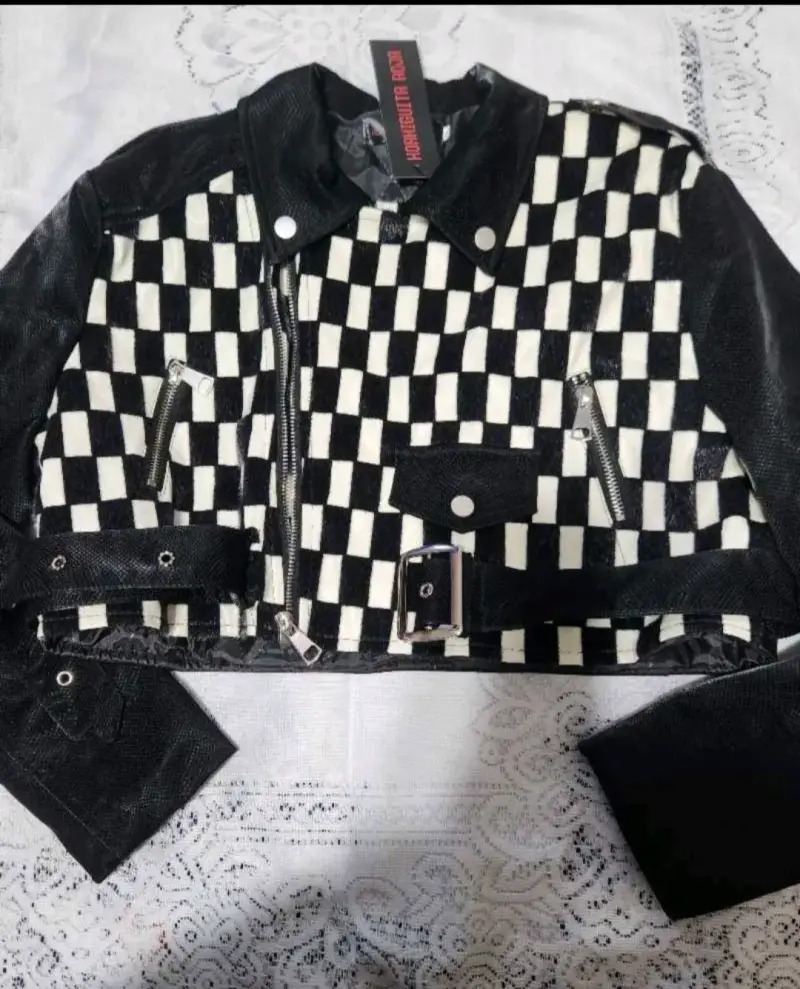 Chaqueta crop negro a cuadros - 2