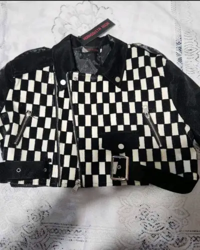 Chaqueta crop negro a cuadros - miniatura 4