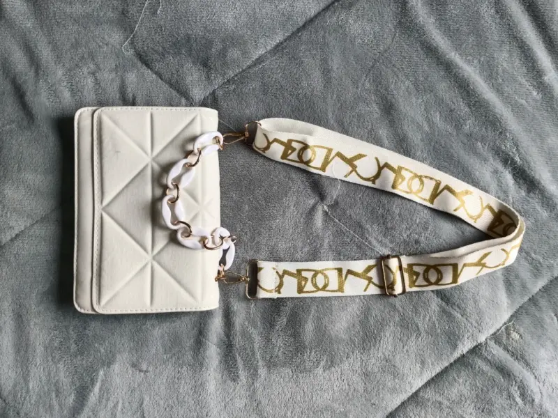 Carteras con uso en buen estado - 2