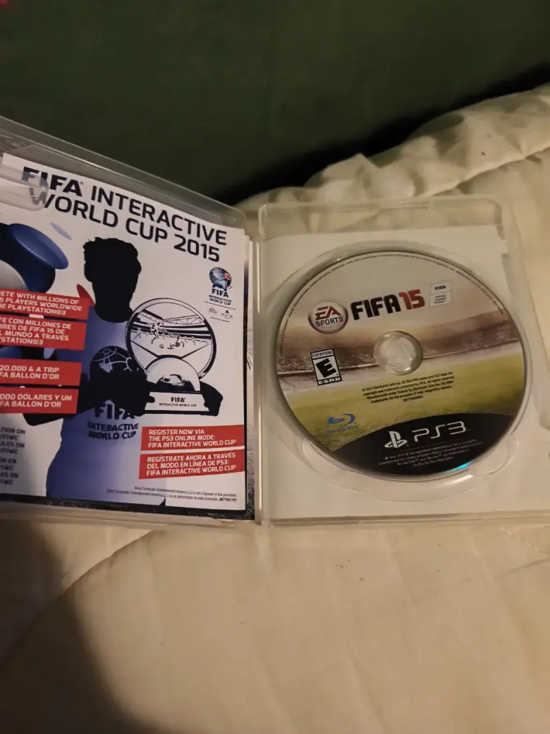 Juego FIFA 15 para PS3 - 1