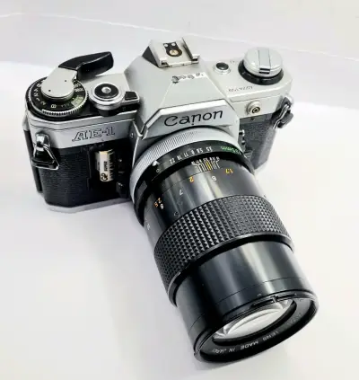Cámara Canon AE-1 vintage - miniatura 4