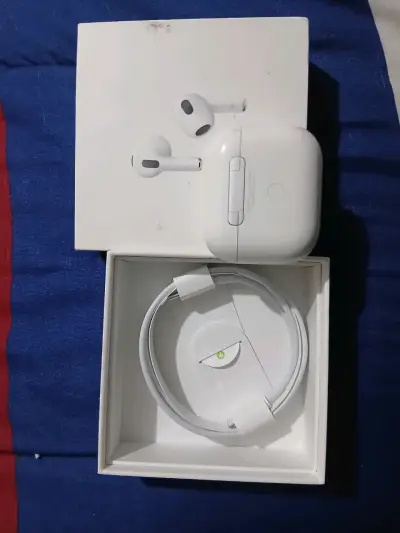 AirPods (3ra Generacion) - miniatura 5