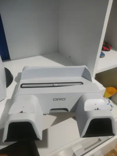 base de carga y refrigeración OIVO para PS5 - miniatura 1