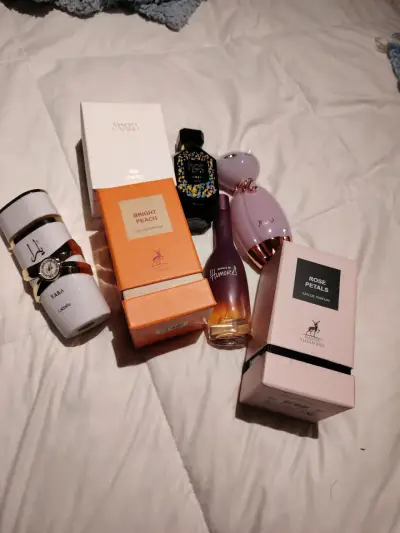 Lote de perfumes variados - miniatura 1