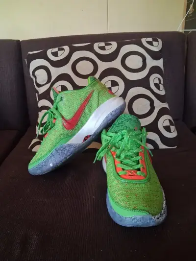 Zapatillas Nike lebron 20 y jordan 23 - miniatura 1