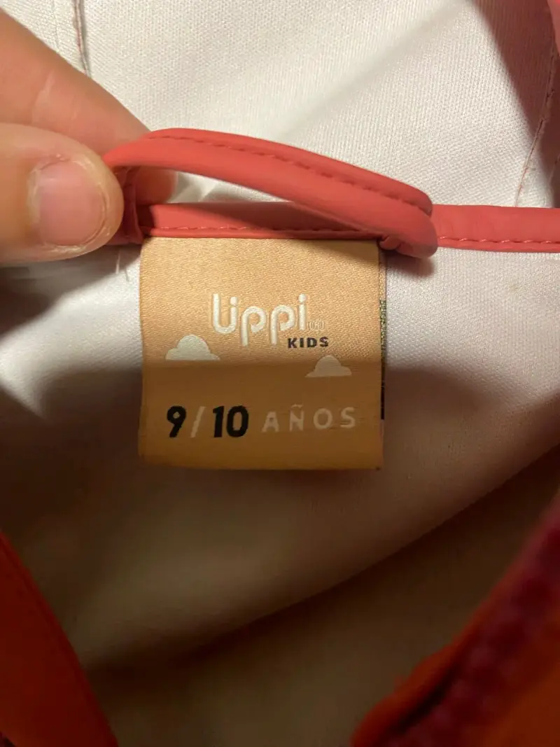 Chaquet impermeable lippí roja y marrón Talla 9y10 - 2