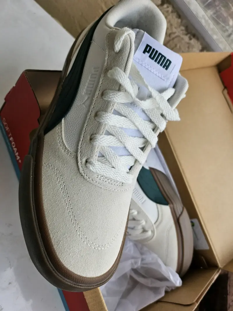 Zapatillas Puma blancas clásicas - 1