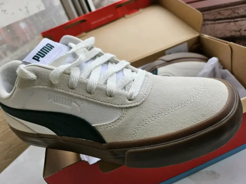 Zapatillas Puma blancas clásicas - 2
