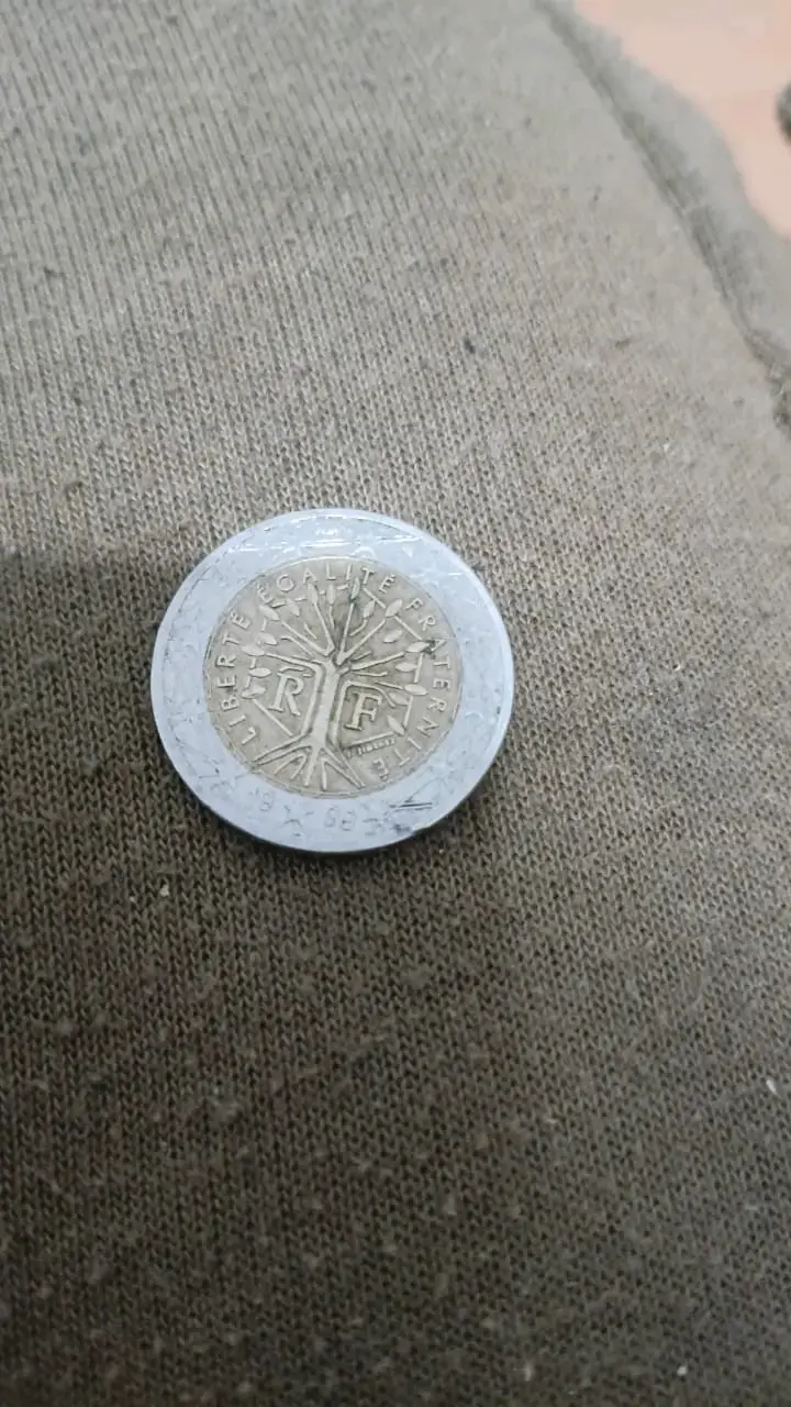Moneda 2 euros conmemorativa - 1