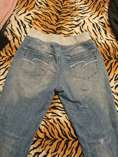 Jeans deportivos azul claro - miniatura 2