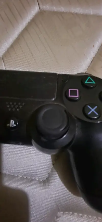 Control negro para consola ps4 - miniatura 4