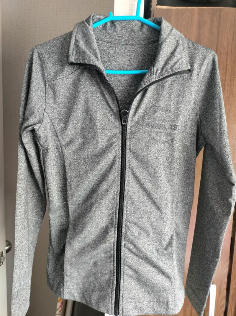Polerón deportivo Everlast gris - 2