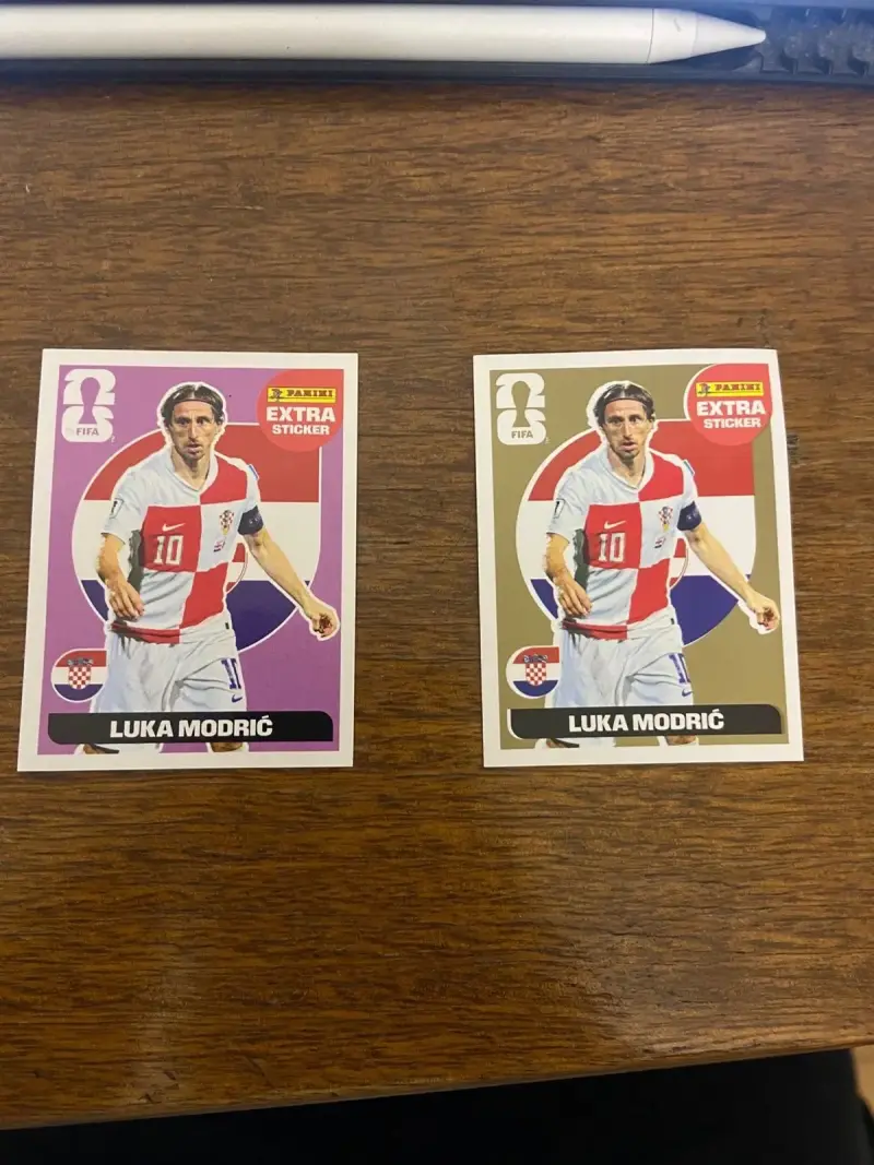 Láminas extra Luka Modric. Extra dorado y morado.