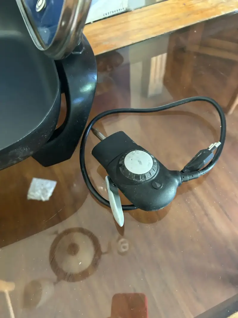 Sartén eléctrico Oster con tapa - 5