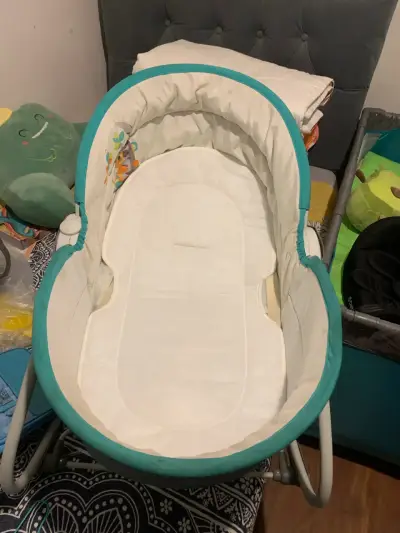 Cuna moisés para bebé - miniatura 1