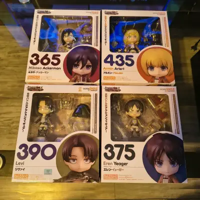 Set 4 Nendoroids Attack on Titan - miniatura 1