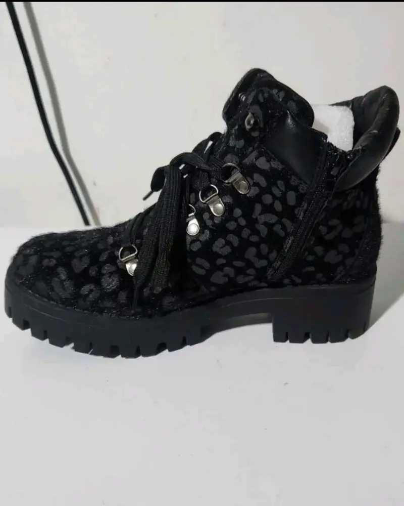 Botines nuevos FES negros animal print - 3
